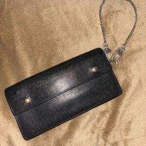 Louis Vuitton Black Leather Taiga Accordion Wallet With Chain